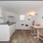 Stavroula Apartman