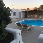 Stavroula * Γλάστρος