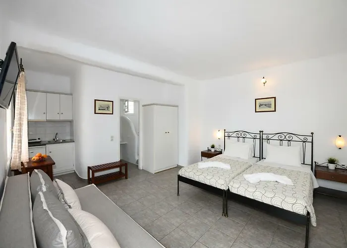 Stavroula * Glastros (Mykonos)